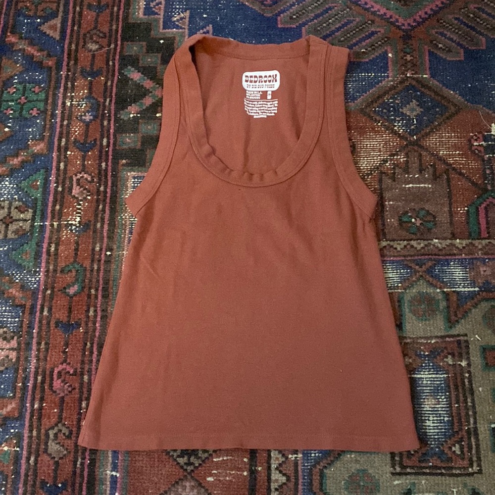 Big bud press tank top - rust size small - never worn